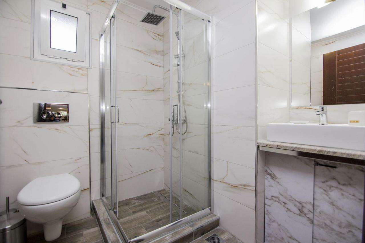 Kasta Bnb Ofrínion エクステリア 写真