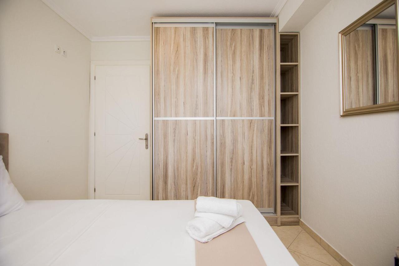 Kasta Bnb Ofrínion エクステリア 写真